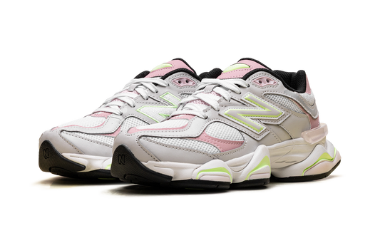 9060 "Grey Matter Pink Taffy" U9060BLE