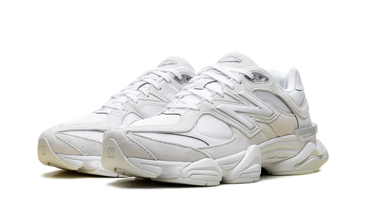 9060 "Reflection White" U906027Z