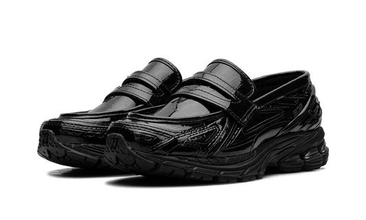 1906L "Black Croc" U1906LCR