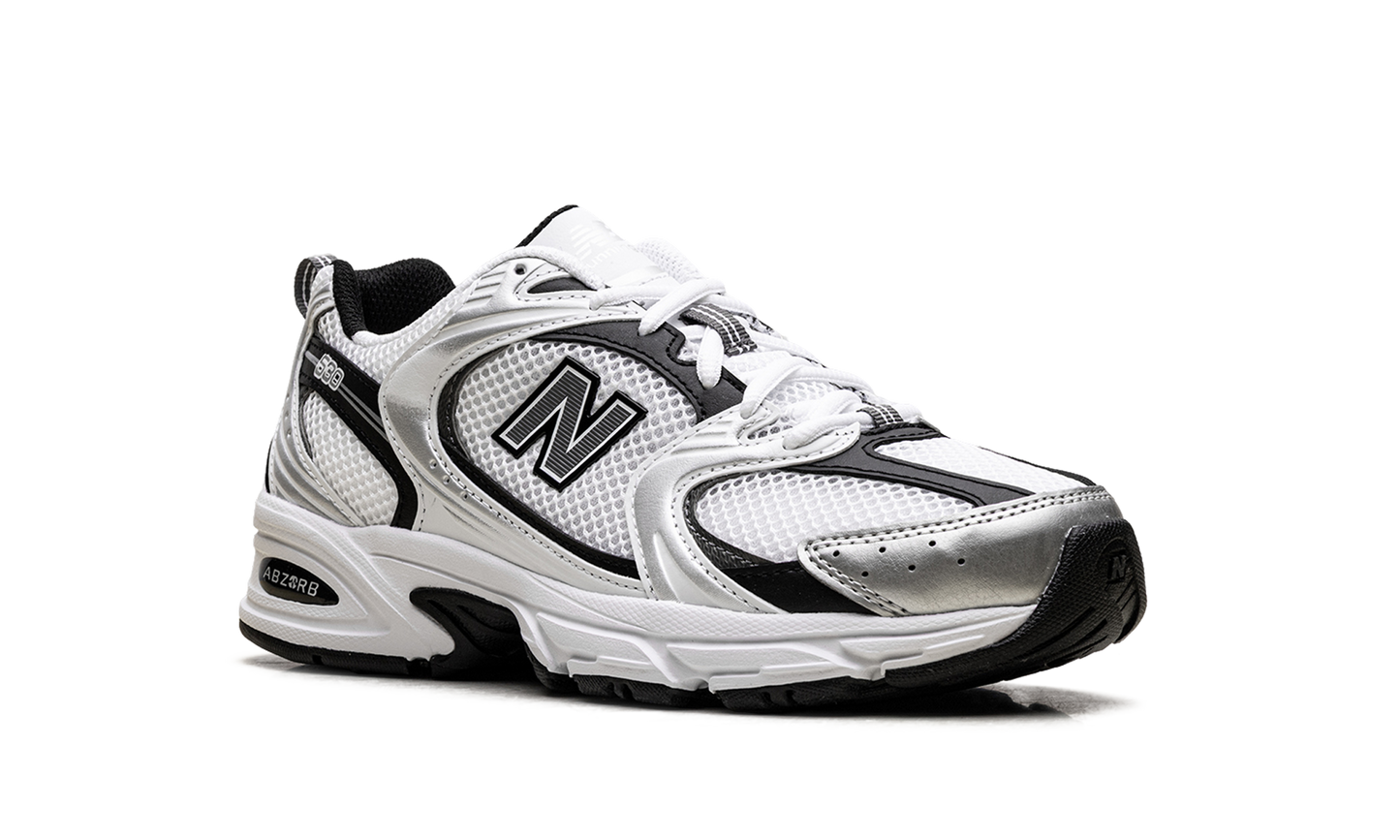 530 "White Silver Metallic Black" MR530LB
