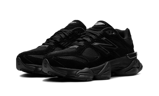 9060 "Triple Black" U9060BPM