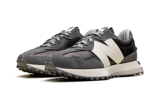 327 WMNS "Black Metallic Castlerock" WS327GLB