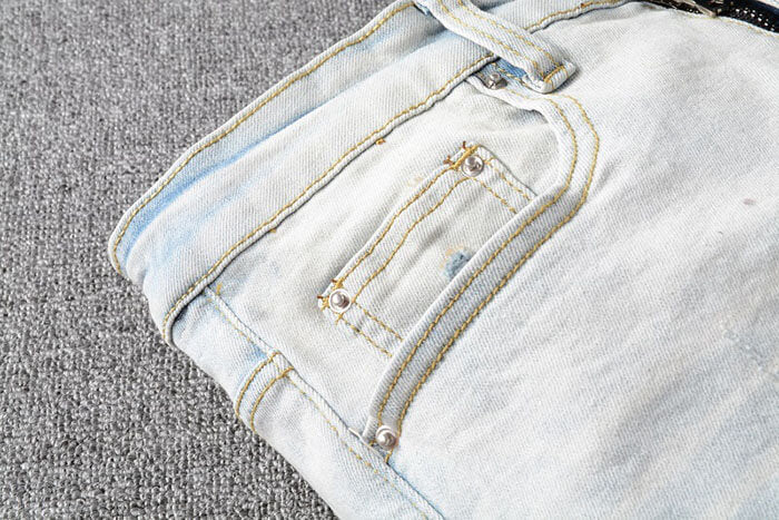 AMRI #650 Jeans