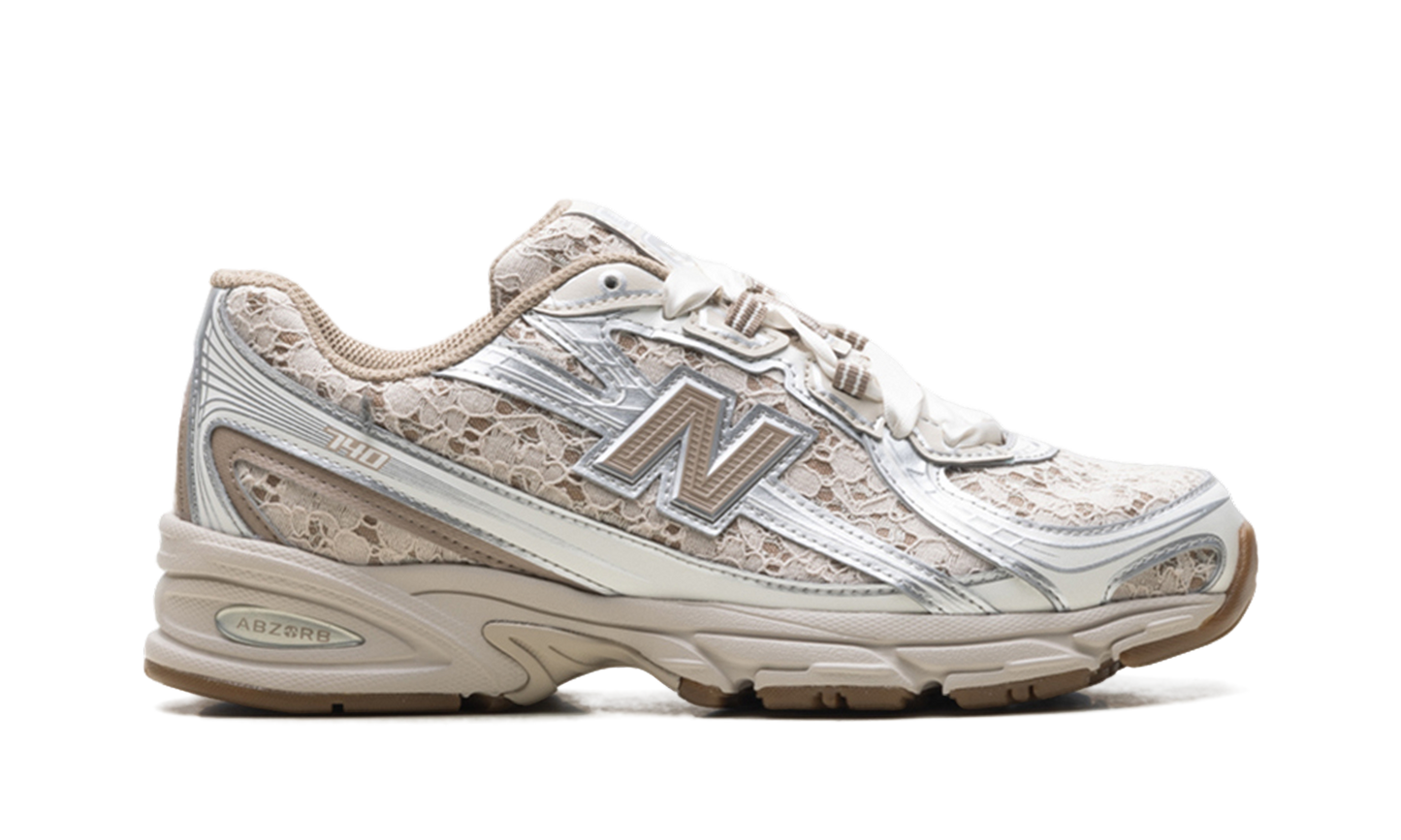 740 "Beige Brown" U740ML2