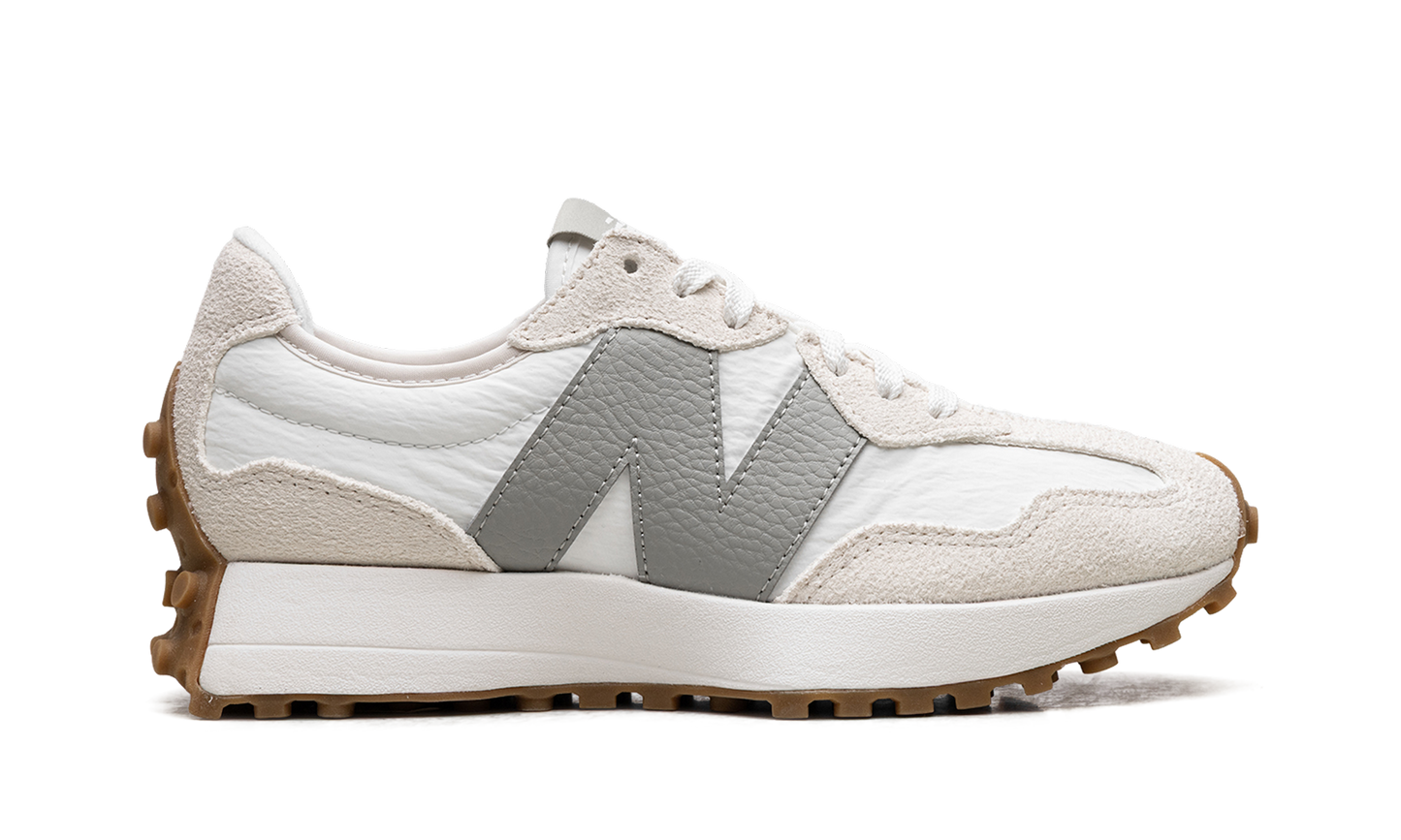 327 WMNS "Linen / Sea Salt / Olivine" WS327FTB